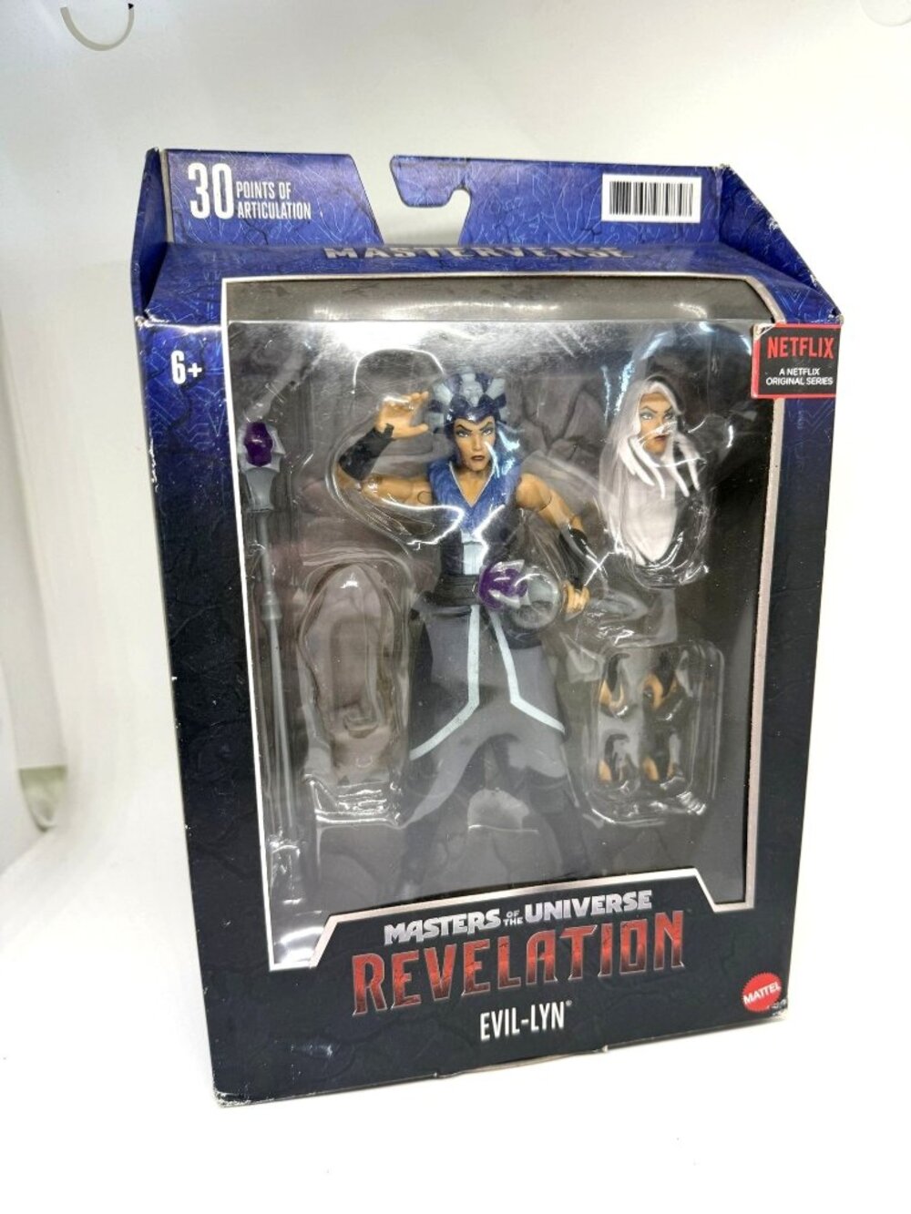 Masters Of The Universe Revelation Evil-Lyn Action Figure 30 Points Articulation